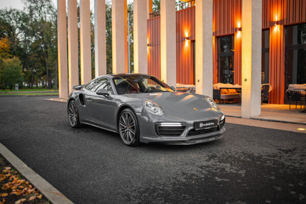 Porsche 911 Turbo