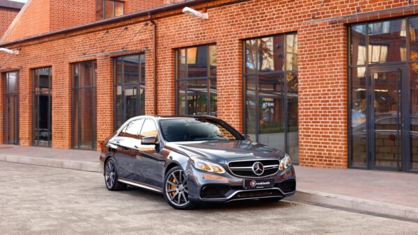 Mercedes-Benz E63S W212