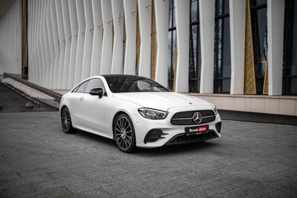 Mercedes-Benz E200 Coupe