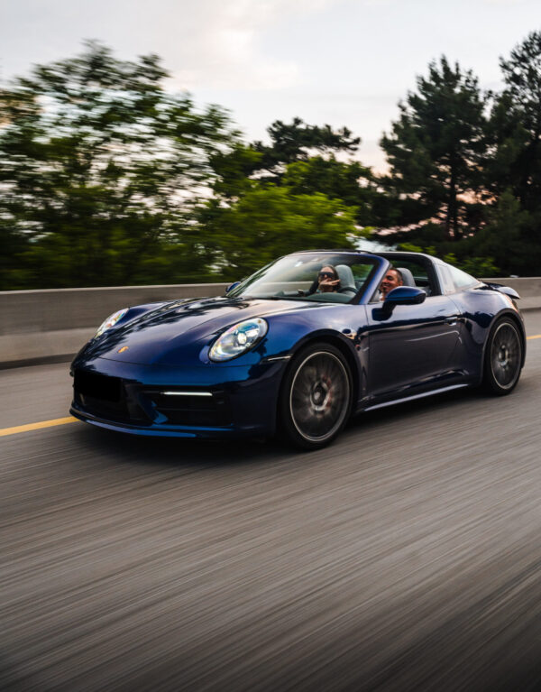 Porsche 911 Targa 4S Blue