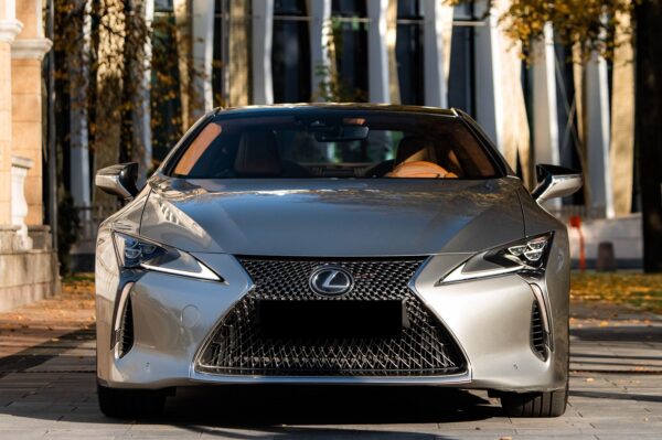 Lexus