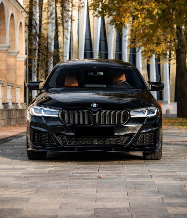 BMW 530i Black