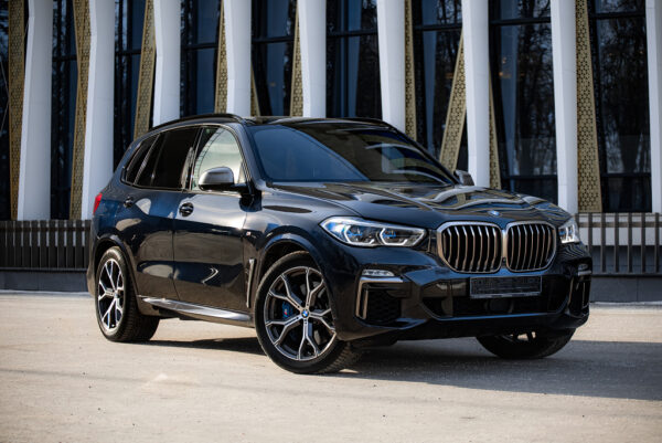 BMW X5 M50D