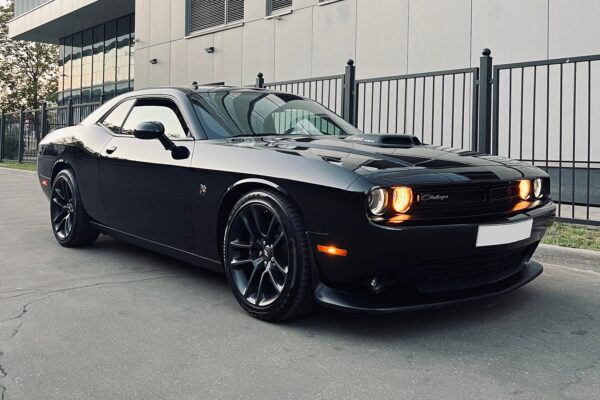 Dodge Challenger SRT