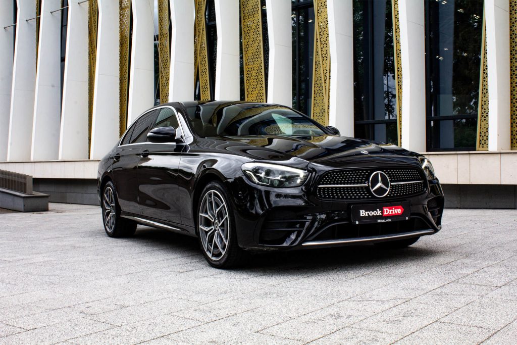 Mercedes-Benz E220d AMG