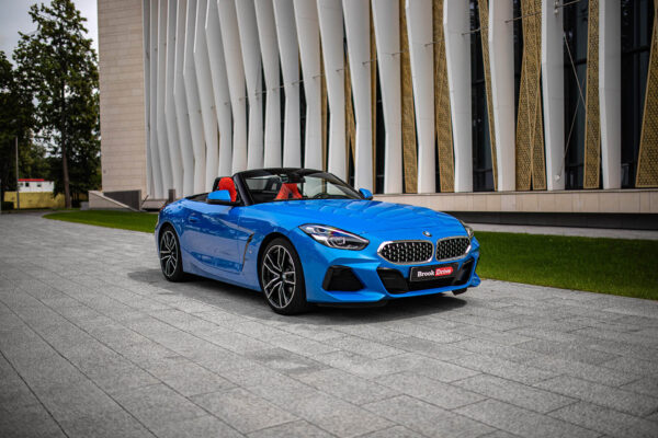 BMW Z4 Blue