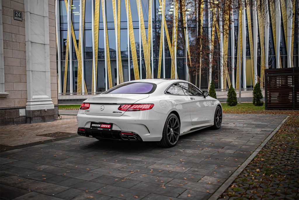Mercedes-Benz S63 Coupe