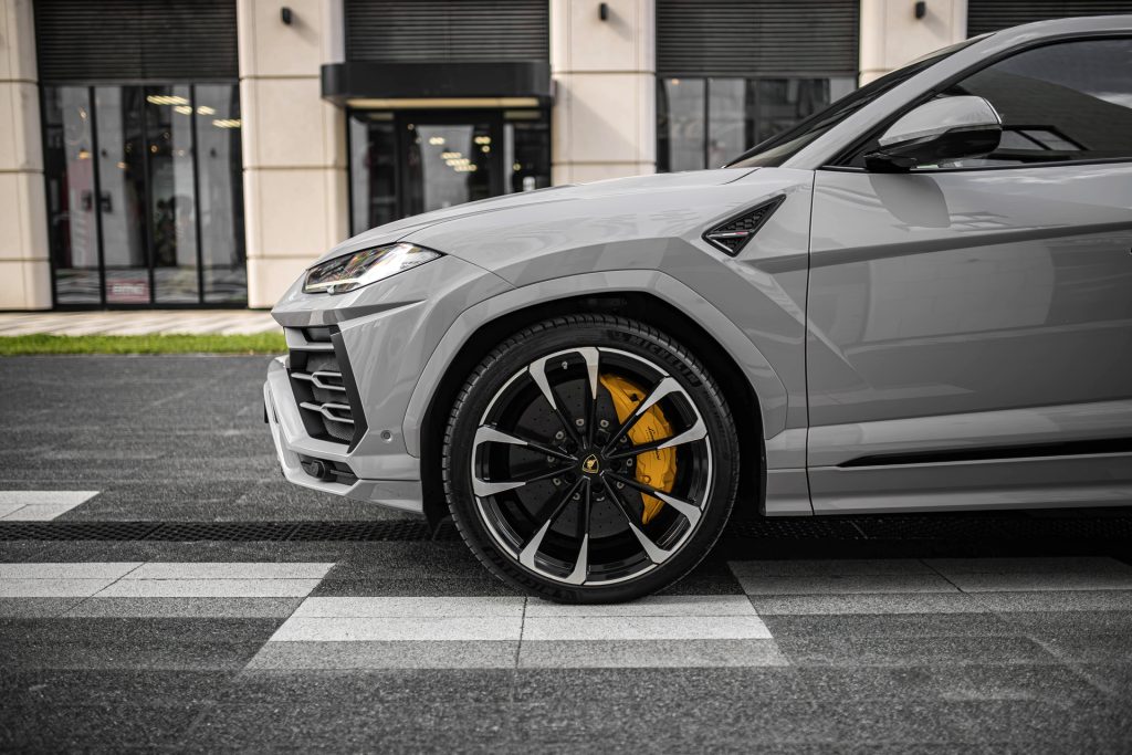 Lamborghini Urus Grey