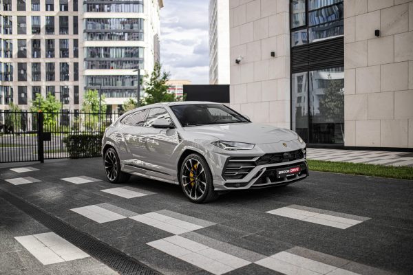 Lamborghini Urus Grey